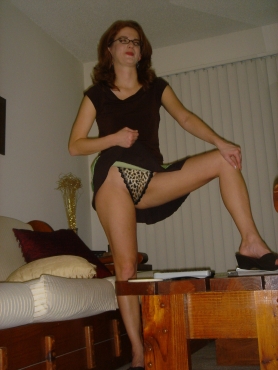 Slim Amateur young MILF swinger - #75