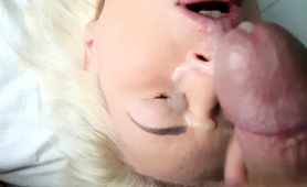 amateur-teen-slut-gets-her-pretty-face-covered-in-hot-jizz