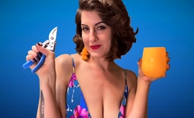 Mature Mistress Passionate About Cocktails And Castration