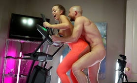 Striking Teen Beauty Enjoys Hardcore Pussy Workout Session